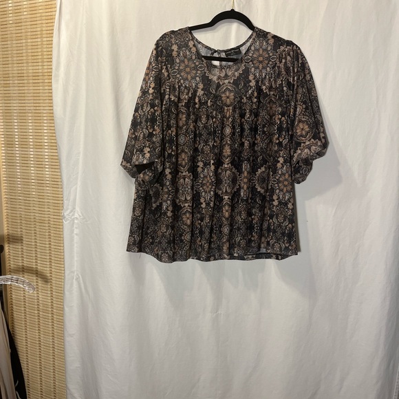 Lane Bryant babydoll sheer floral top blouse. - Picture 3 of 4